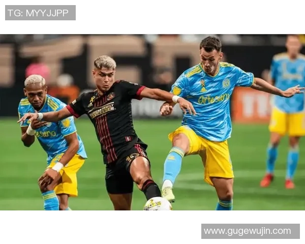 休斯顿与堪萨斯城激战比分揭晓精彩瞬间回顾与分析 休斯顿与堪萨斯城激战比分揭晓精彩瞬间回顾与分析