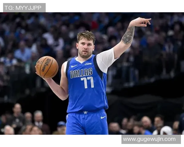 勇士与独行侠激战正酣CCTV全程直播精彩瞬间回顾 勇士与独行侠激战正酣CCTV全程直播精彩瞬间回顾